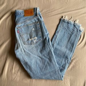 Levi’s 501 Distressed Button-fly Jeans